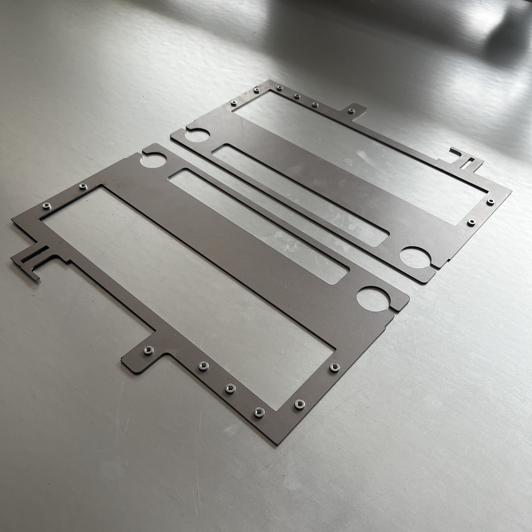 Peças de metal personalizadas para estampagem de dobra CNC