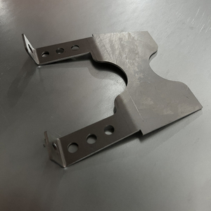 Fabricantes de chapas metálicas personalizadas Suportes de corte a laser para soldagem Suporte de metal 
